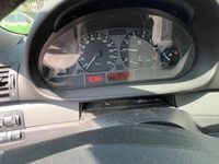 Second-hand BMW 316 116 CP (85 kW) 2003 Roșu Break