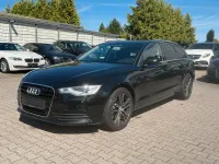 Gebraucht Audi A6 Business 177 PS (130 kW) 2012 Brillantschwarz Kombi