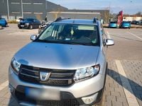 Gebraucht Dacia Sandero Stepway 90 PS (66 kW) 2013 Silber Kleinwagen