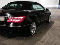 Gebraucht Mercedes E250 Avantgarde 207 PS (152 kW) 2010 Schwarz Cabrio