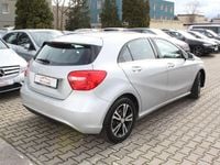 Gebraucht Mercedes A180 Style 122 PS (89 kW) 2014 Silber Limousine