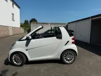 Gebraucht Smart ForTwo Cabrio Passion 71 PS (52 kW) 2012 Weiß Cabrio