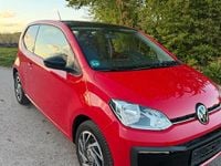 Usado VW up! Sound 95 CV (69 kW) 2017 Rojo Utilitario