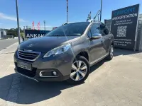 Gebraucht Peugeot 2008 Allure 110 PS (80 kW) 2016 Grau SUV
