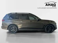Neu BMW X7 Sport Line 352 PS (258 kW) 2026 Grau SUV