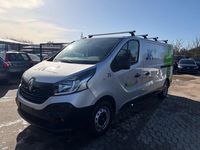 Gebraucht Renault Trafic 125 PS (91 kW) 2018 Silber Van / Kleinbus
