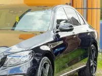 Gebraucht Mercedes E300 Sport 245 PS (180 kW) 2019 Schwarz Limousine