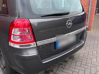 Gebraucht Opel Zafira 115 PS (84 kW) 2009 Grau Van / Kleinbus