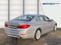 gebraucht BMW 530 i Luxury Line AUTOMATIK / LEDER / AHK / NAVI / SCH