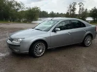 Gebraucht Ford Mondeo Titanium 155 PS (114 kW) 2006 Silber Limousine