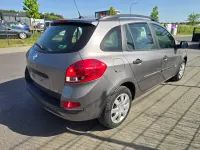 Używany Renault Clio II 2011 Hatchback