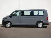 Gebraucht VW Caravelle Trendline 150 PS (110 kW) 2024 Grau Van