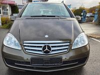 Gebraucht Mercedes A160 95 PS (69 kW) 2010 Braun Limousine