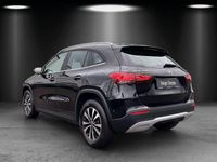 Gebraucht Mercedes GLA250 Business 160 PS (117 kW) 2021 Schwarz SUV