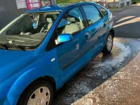 Używany Ford Focus 72 KM (52 kW) 2006 Niebieski Sedan/Limuzyna