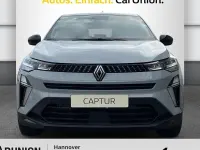 Neu Renault Captur Life 115 PS (84 kW) 2025 Grau SUV