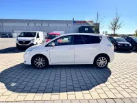 Gebraucht Toyota Verso 147 PS (108 kW) 2012 Weiß Van / Kleinbus