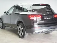 Gebraucht Mercedes GLC300de AMG line 194 PS (142 kW) 2021 Schwarz SUV