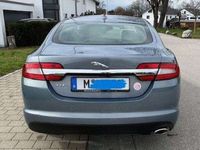 gebraucht Jaguar XF GepflegterLimousine mit Vollausstattu