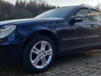 Gebraucht Mercedes C180 143 PS (105 kW) 2003 Blau Kombi