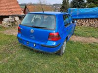 Gebraucht VW Golf IV 75 PS (55 kW) 2004 Blau Kleinwagen