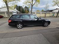 Gebraucht Mercedes E200 136 PS (100 kW) 2010 Schwarz Kombi