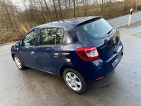 Gebraucht Dacia Sandero Ambiance 75 PS (55 kW) 2014 Blau Limousine