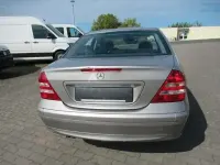 Gebraucht Mercedes C180 143 PS (105 kW) 2005 Silber Limousine