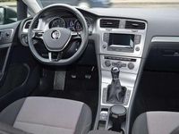 Second-hand VW Golf VII Trendline 86 CP (63 kW) 2016 Verde Berlinǎ