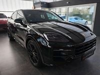 Gebraucht Porsche Cayenne Coupe 500 PS (367 kW) 2024 Schwarz Coupé