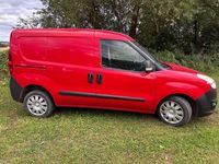 Gebraucht Opel Combo 90 PS (66 kW) 2014 Rot Van / Kleinbus