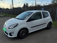Second-hand Renault Twingo 75 CP (55 kW) 2011 Alb Hatchback