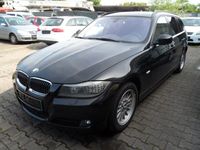 Gebraucht BMW 318 143 PS (105 kW) 2011 Schwarz Kombi