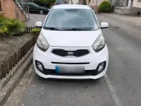 Gebraucht Kia Picanto Attract 69 PS (50 kW) 2013 Weiß Kleinwagen