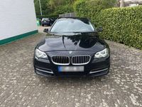 Gebraucht BMW 520 190 PS (139 kW) 2015 Schwarz Kombi