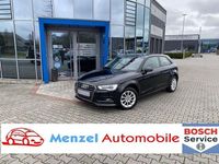 Gebraucht Audi A3 Attraction 110 PS (80 kW) 2016 Schwarz Limousine