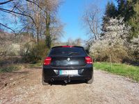 Gebraucht BMW 118 170 PS (125 kW) 2015 Schwarz Kleinwagen