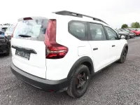 Gebraucht Dacia Jogger Expression 101 PS (74 kW) 2023 Gletscherweiß Van / Kleinbus