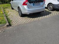 Gebraucht Volvo V60 181 PS (133 kW) 2015 Grau Kombi