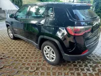 Gebraucht Jeep Compass Sport 140 PS (102 kW) 2018 Schwarz SUV