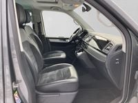 Gebraucht VW T6 Generation Six 199 PS (146 kW) 2019 Grau Van
