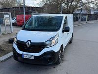Gebraucht Renault Trafic 95 PS (69 kW) 2017 Weiß Van / Kleinbus