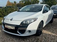Gebraucht Renault Mégane III Bose Edition 116 PS (85 kW) 2012 Weiß Coupé