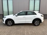 Neu VW T-Roc Pro 150 PS (110 kW) 2025 SUV