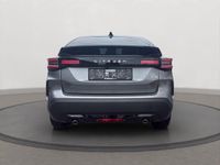 Neu Citroën C4 144 PS (105 kW) 2025 Grau SUV