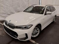 Gebraucht BMW 320 M Sport 184 PS (135 kW) 2024 Weißkeine angabe Kombi