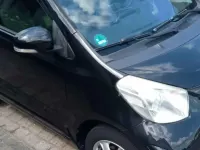 Gebraucht Toyota iQ 68 PS (50 kW) 2012 Schwarz Kleinwagen