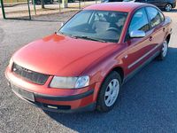 Gebraucht VW Passat Highline 125 PS (91 kW) 1997 Rot Limousine