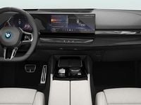 Gebraucht BMW i5 Comfort Edition 250 kW (340 PS) 2025 Rot Limousine