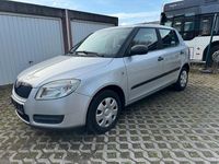 Gebraucht Skoda Fabia 60 PS (44 kW) 2010 Kleinwagen